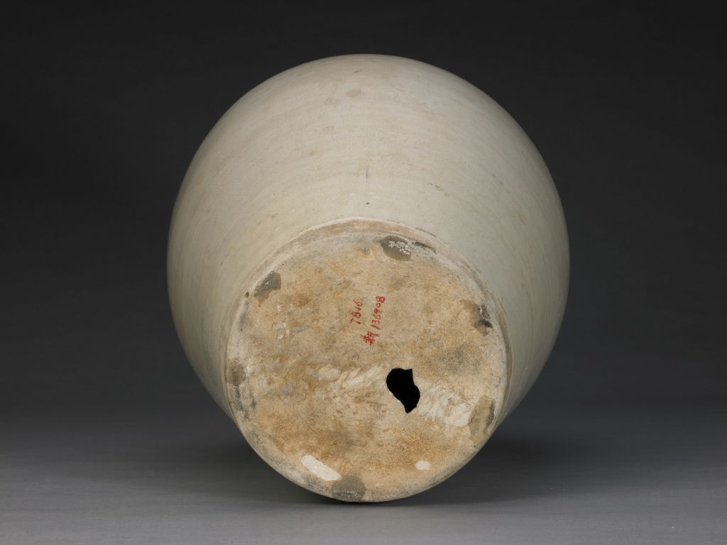 图片[2]-White glazed plum vase-China Archive